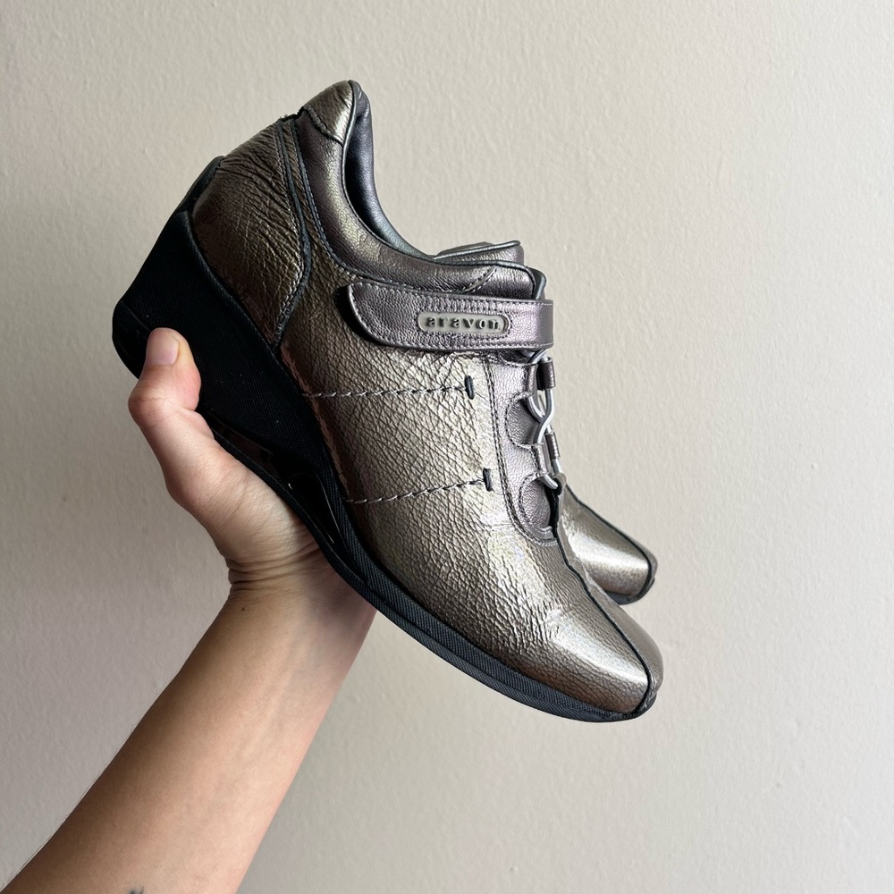 Aravon - new Balance Metallic Gray women’s Shoes
